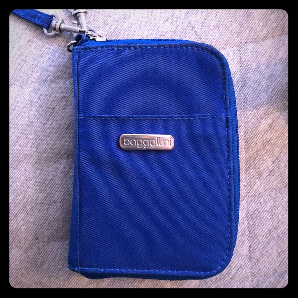 Baggalini Wallet